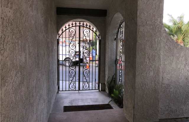 1906 W Ebbtide Way Gallery 2