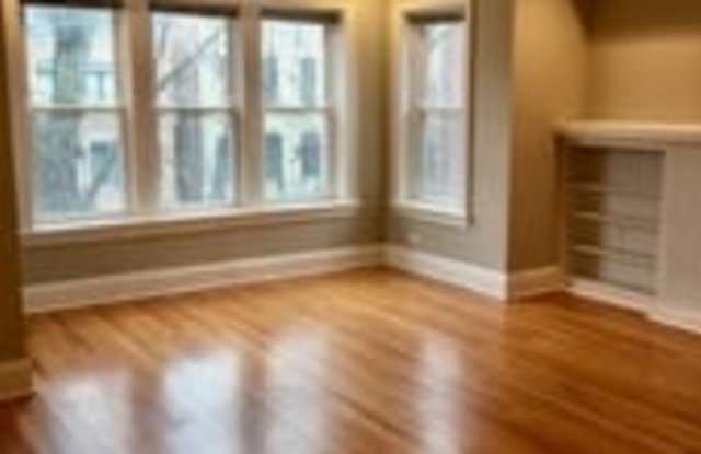 1511 West Byron Street - 2 Gallery 2