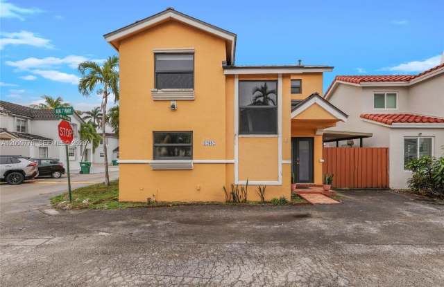 12682 NW 7th Way photos photos