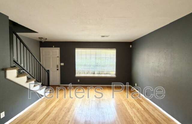 2418 E 59th Ct. Gallery 3