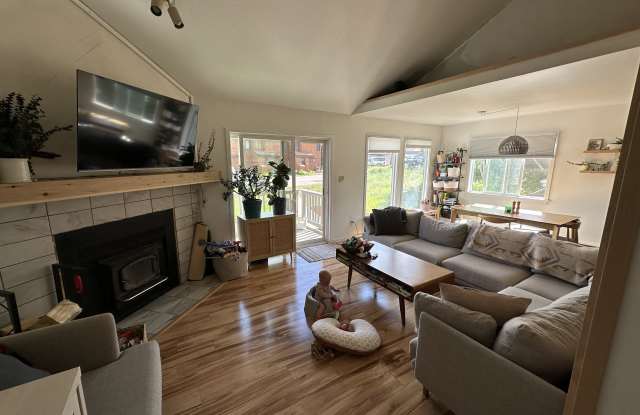 335 N Chipmunk Cir photos photos