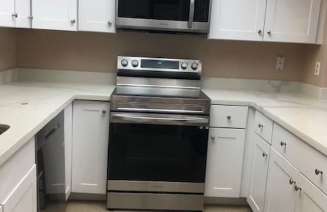 214 E Ruth Avenue 307 - 214 East Ruth Avenue, Phoenix, AZ 85020