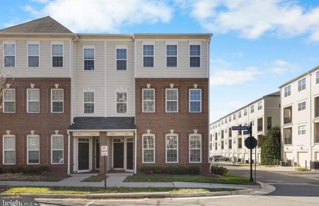 19441 PROMENADE Drive - 19441 Promenade Drive, Lansdowne, VA 20176