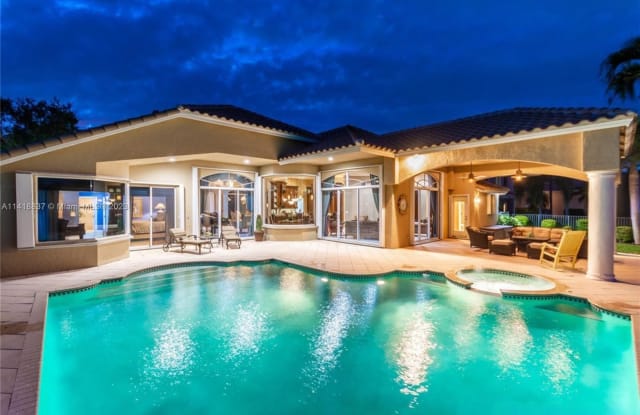 2726 Meadowood Dr - 2726 Meadowood Drive, Weston, FL 33332