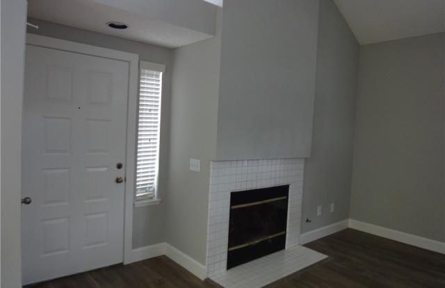 13331 Sandown Court Gallery 2