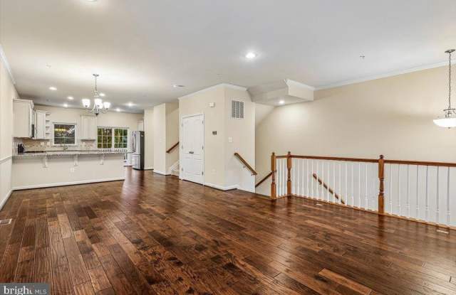 1004 RED CLOVER Road Gallery 2