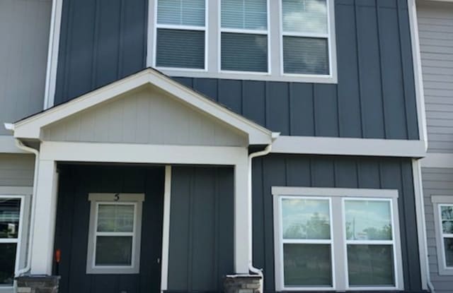 Beautiful 3 bed, 3 bath Townhome in West Windsor! photos photos