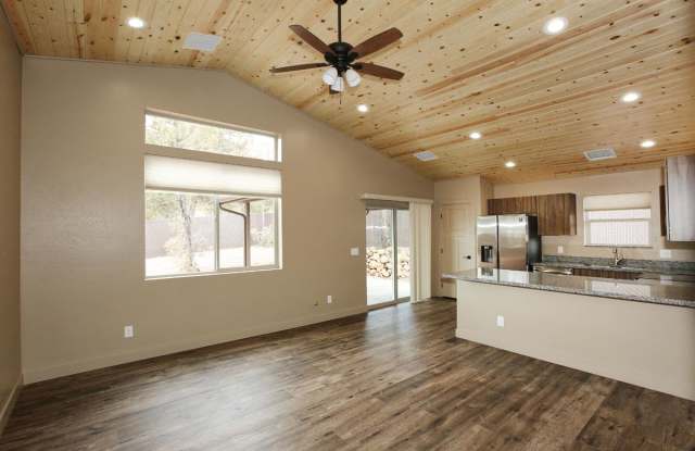5851 West Dilly Way Gallery 3