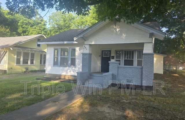 609 North Morril Street Gallery 4