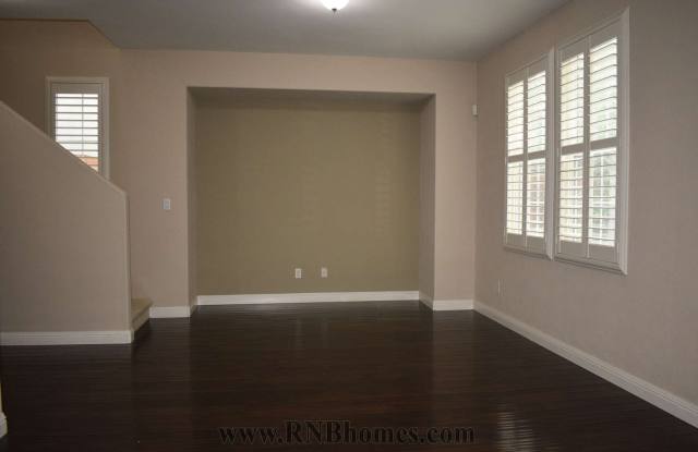 8868 Cortina Circle Gallery 3