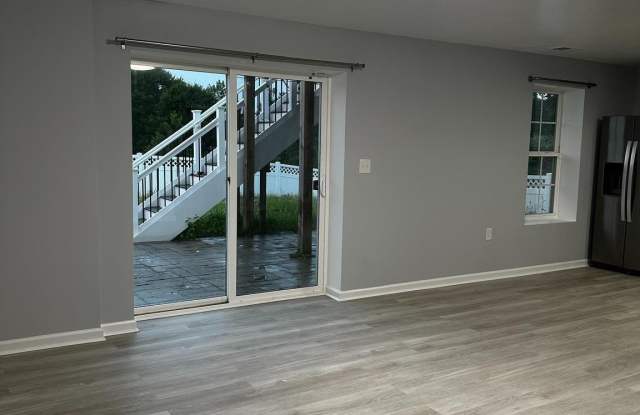 9610 HAZELBROOK Court Gallery 2