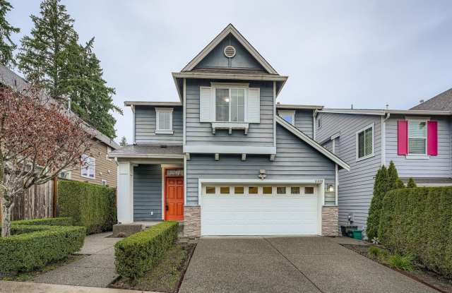 Stunning 3BD / 3BA Redmond Home. Spacious, Updated  Designed for Comfort! - 11330 177th Place Northeast, Redmond, WA 98052