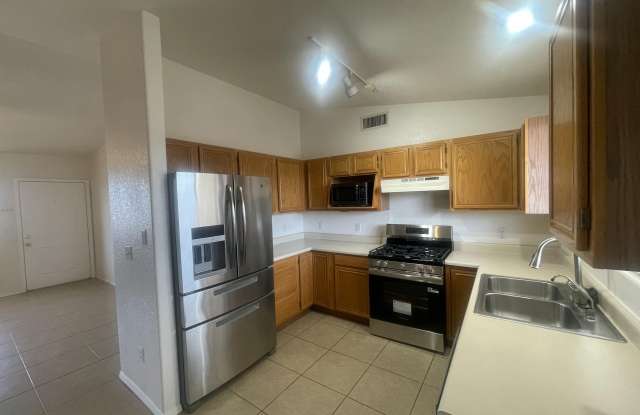 8326 W TINAJAS Drive Gallery 4