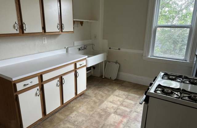 51 Delle Ave. photos photos
