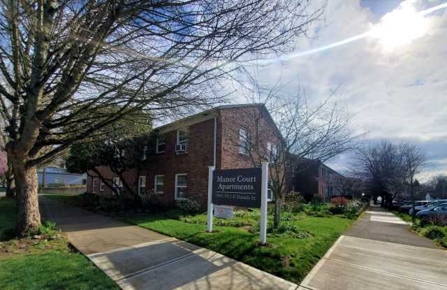 Manor Court Apartments photos photos