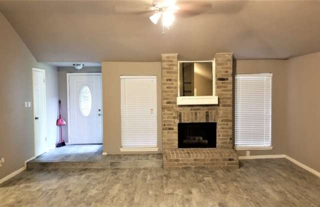 12911 Skymeadow Drive Gallery 4