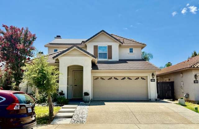 Great 5 Bedroom 3 Bathroom 2,400 sqft. Home for Lease in Anatolia - 11864 White Rain Way, Rancho Cordova, CA 95742