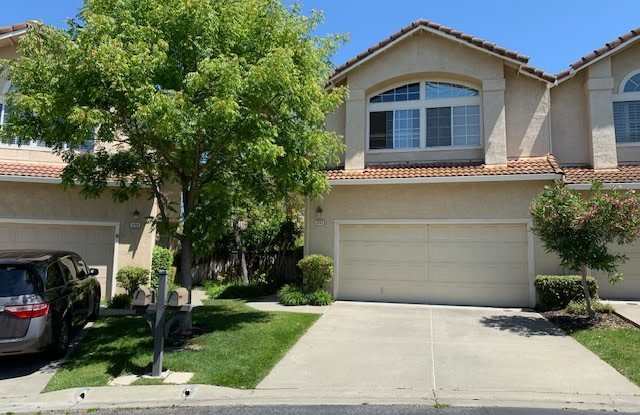 Beautiful Kottinger Ranch Home In Pleasanton in a nice and quiet neighborhood photos photos