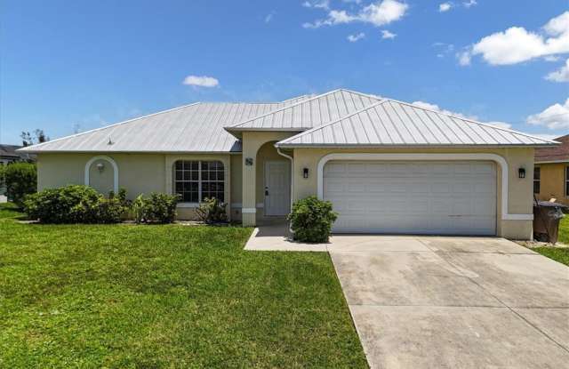 1529 SW 15th Place photos photos