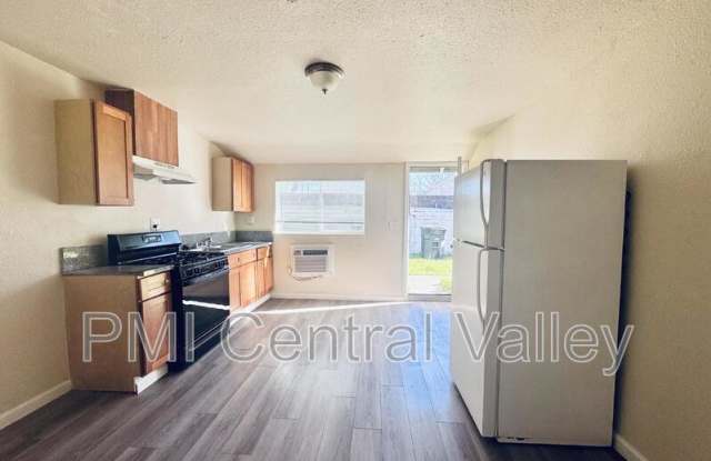 1508 Mono Drive - 1508 Mono Drive, Airport, CA 95354