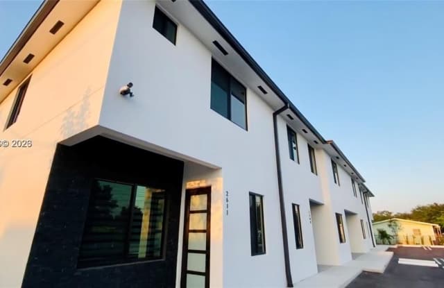 2611 NW 166 St photos photos