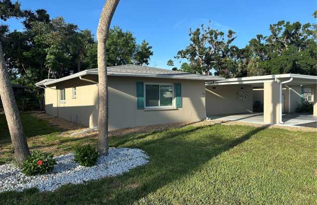 66 STRATHMORE BOULEVARD photos photos