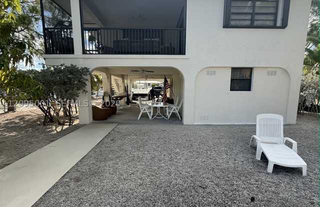 1539 Lantana Ln Gallery 3