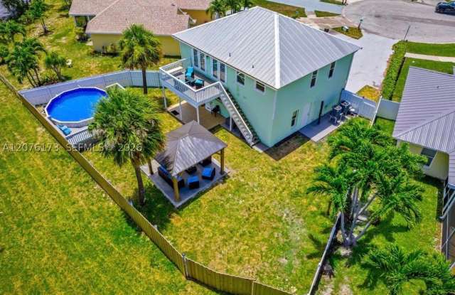 1261 Bonefish Ct Gallery 3