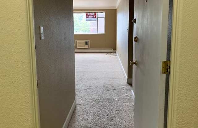 2295 e asbury ave - 2295 East Asbury Avenue, Denver, CO 80210