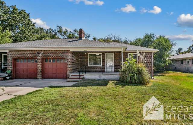 Huge Duplex in Riverside! photos photos