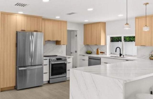 608 SE 2nd Avenue Avenue, Delray Beach, FL 33483 photos photos