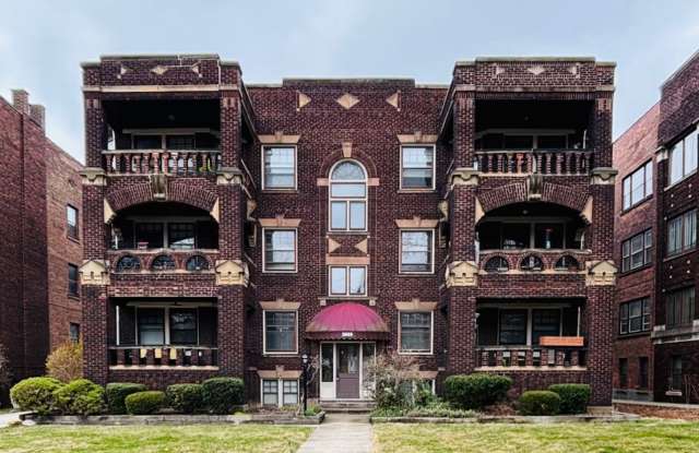 2669 Euclid Heights Blvd photos photos