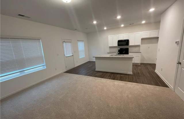 1003 Ramon Drive Gallery 3