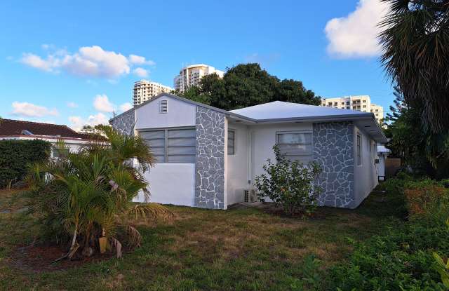 1828 Fillmore Street - 1828 Fillmore Street, Hollywood, FL 33020