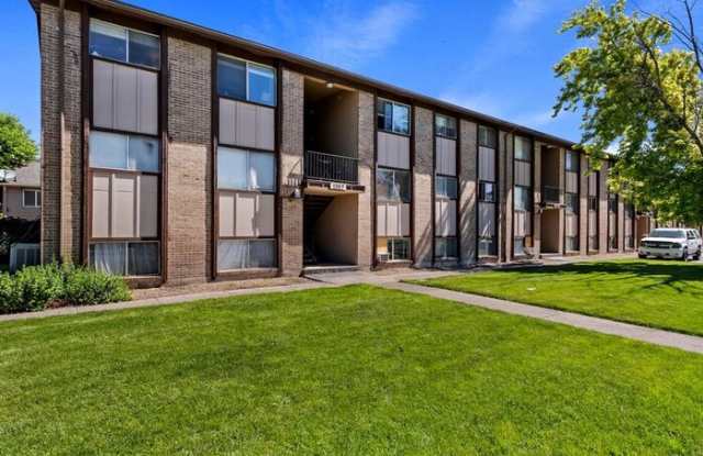 1355 North Redwood Road Gallery 2