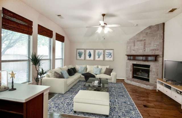 1570 BONHAM Parkway Gallery 3