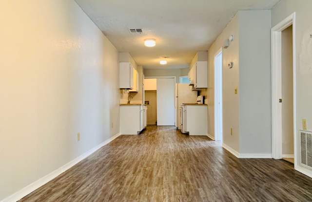 2BD 2BA Duplex in NW OKC!! photos photos