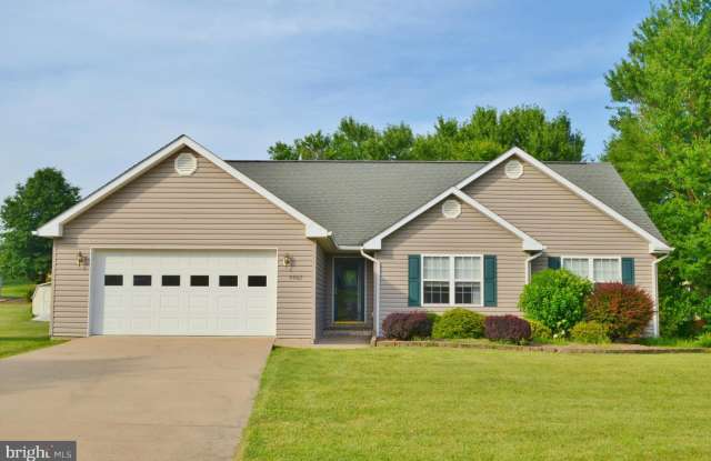 9902 WOODBINE Way - 9902 Woodbine Way, New Market, VA 22844