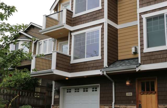Wallingford 3bd/3.5ba, Private Patio, Garage photos photos