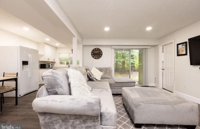 7715 INVERSHAM DRIVE - 7715 Inversham Drive, West Falls Church, VA 22042