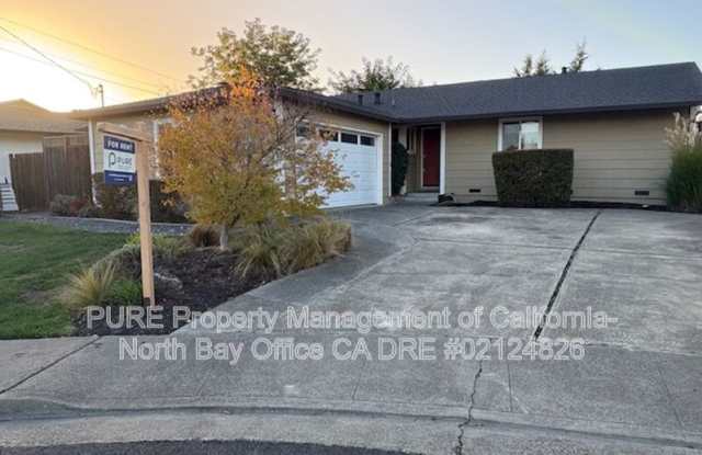 1721 Alhambra Court - 1721 Alhambra Court, Petaluma, CA 94954