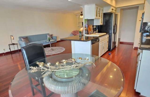 11656 Montana Ave photos photos
