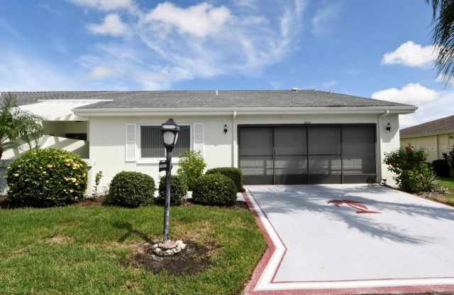 2008 HEREFORD DRIVE - 2008 Hereford Drive, Sun City Center, FL 33573