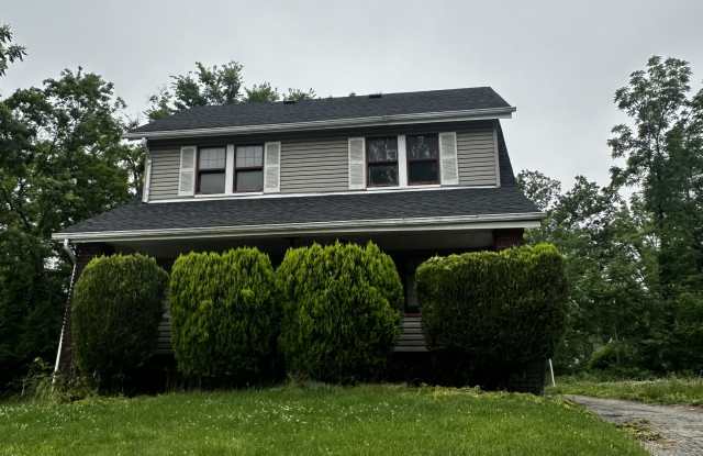 532 Ravenswood photos photos