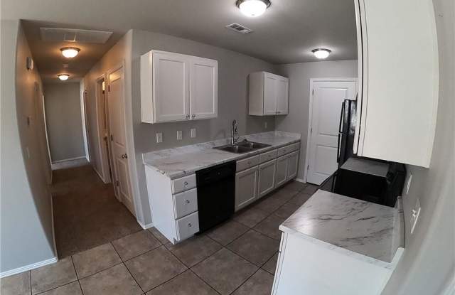 1208 Haden Gallery 4