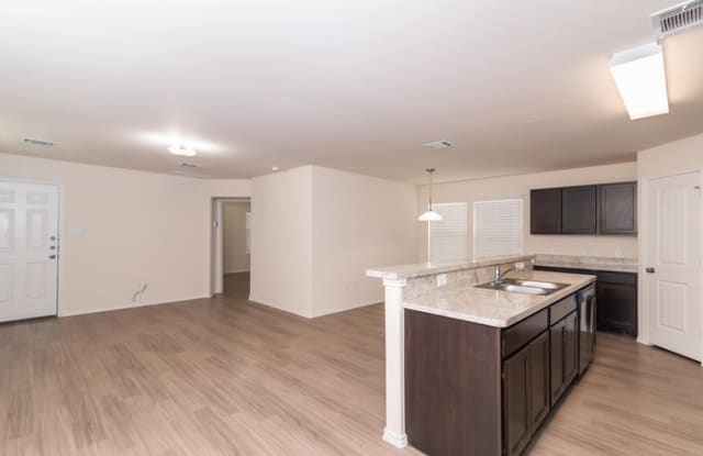 10412 Green Branch - 10412 Green Br, San Antonio, TX 78223