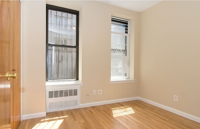 234 Thompson St - 234 Thompson Street, New York City, NY 10012