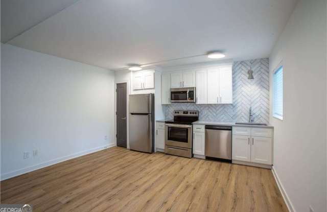 41 25th Street NW Gallery 3