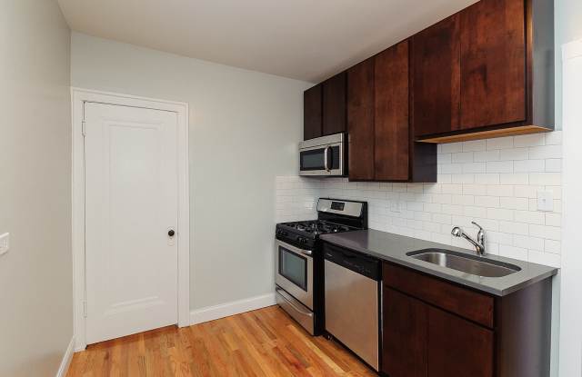 1948 N. Spaulding #2B Gallery 3