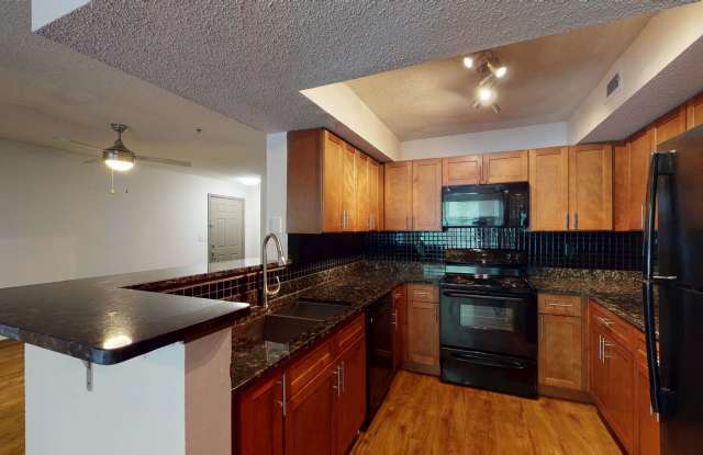 1250 West Apartments Gallery 4